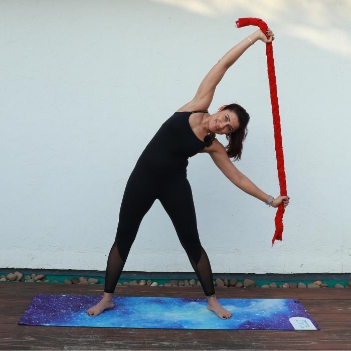 yasmin karachiwala body image_YKBI Pilates Fletcher Towel