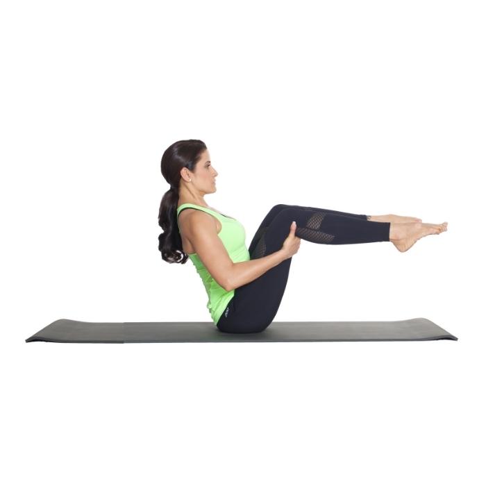 yasmin karachiwala body image_YKBI Pilates Mat